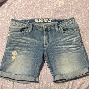 Bullhead distressed mid-rise denim shorts size 3